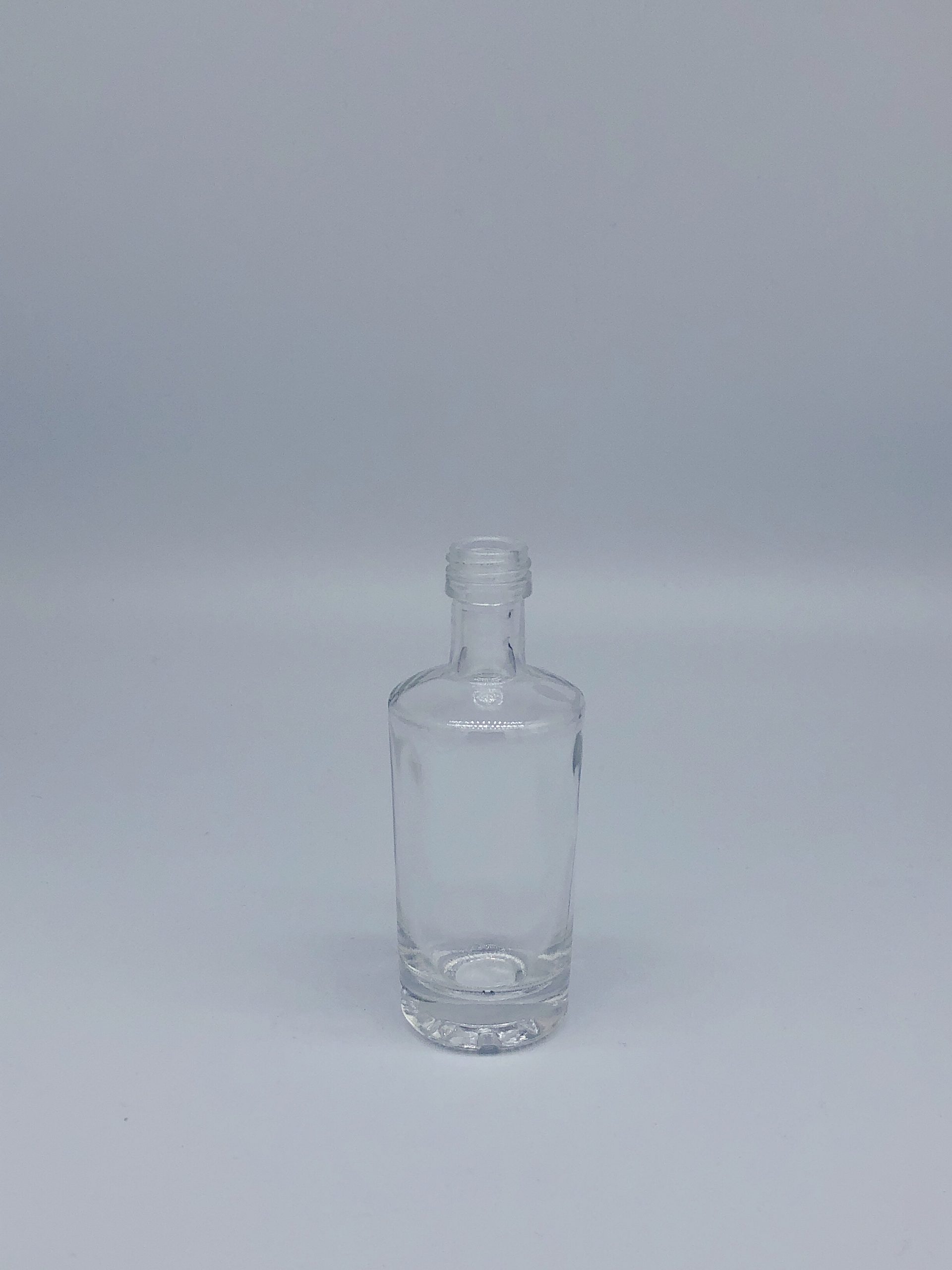 DL10635-50ml Glass bottle - Image 1